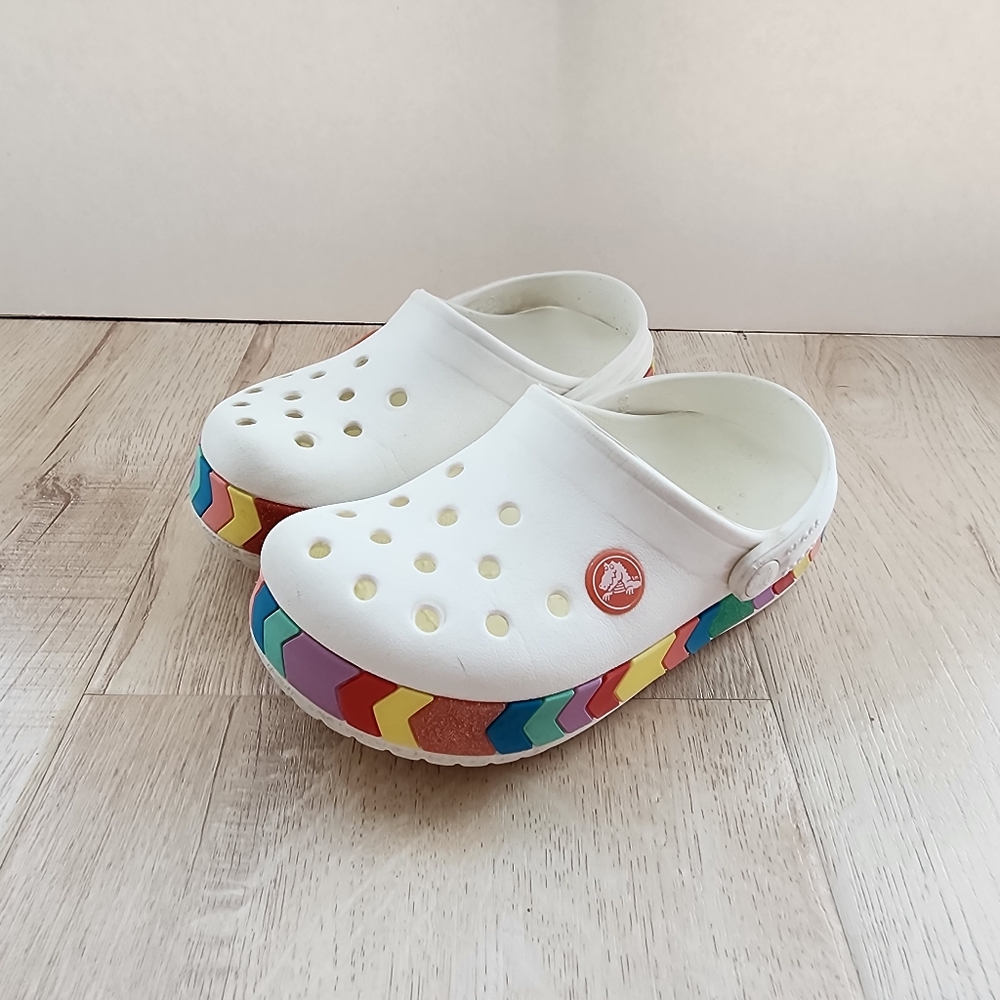 Crocs Toddler C11 White Rainbow Chevron Sole